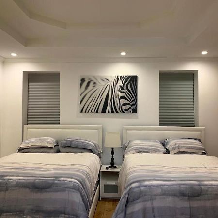 Newly Renovated Duplex Apartment 2 New York Bagian luar foto